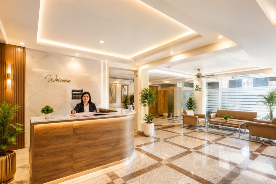 Lobby or reception, group of guests