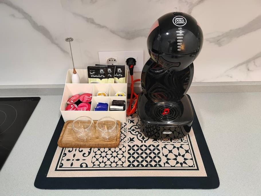 Coffee/tea facilities, Kitchen or kitchenette