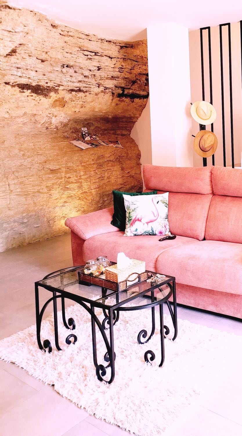 Casa Cueva Las Chicas del Puente House in Sierra de Cádiz