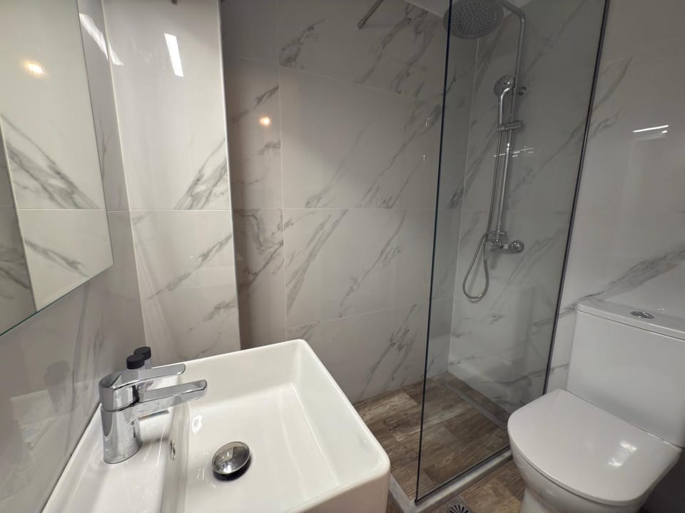 Shower, Toilet, Bathroom