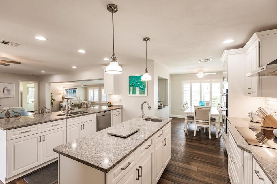 Spacious Waterfront Escape with Sun-Soaked Pool and Dock House in Punta Gorda