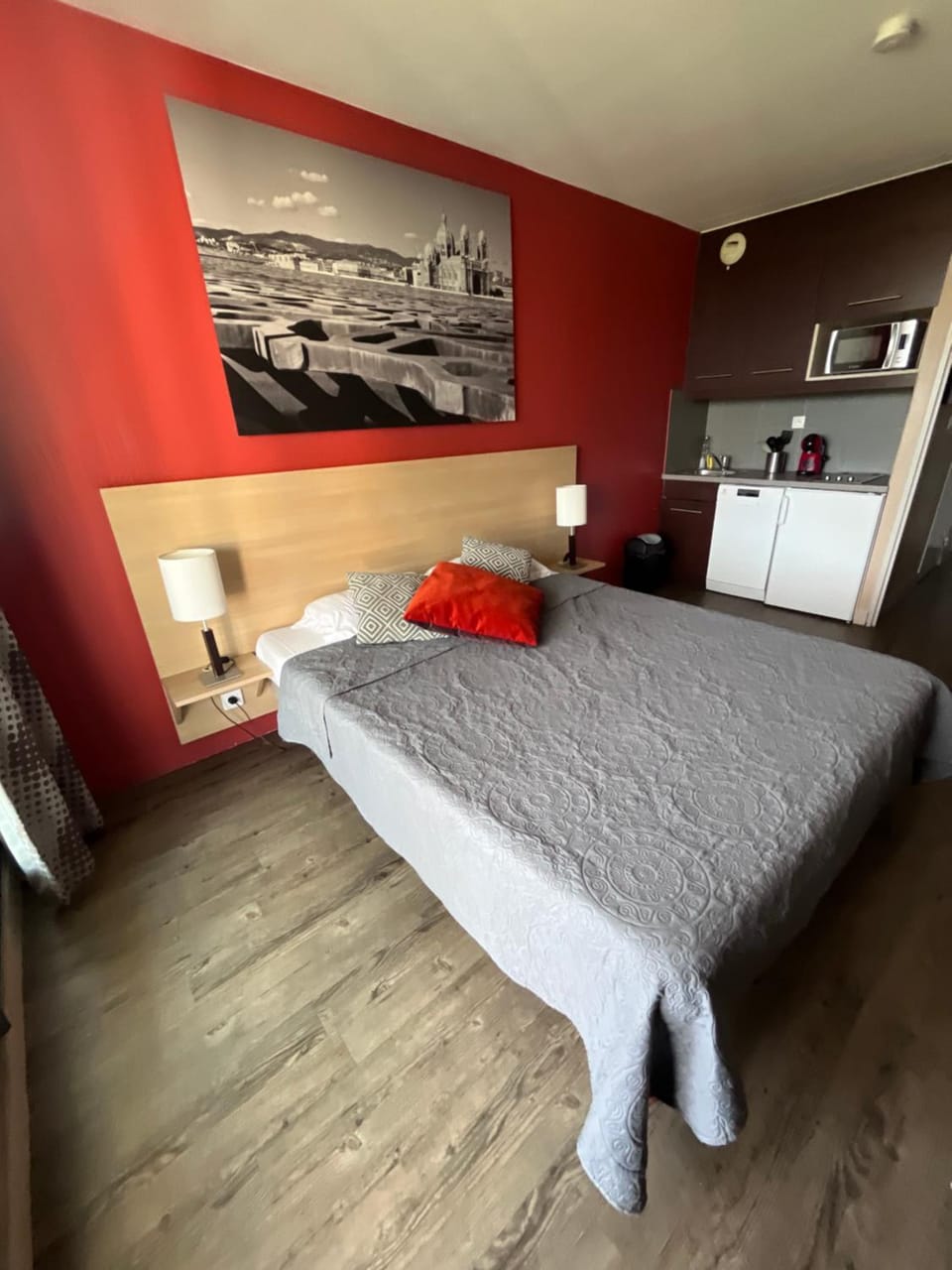 Prado Plage Apartment in Marseille