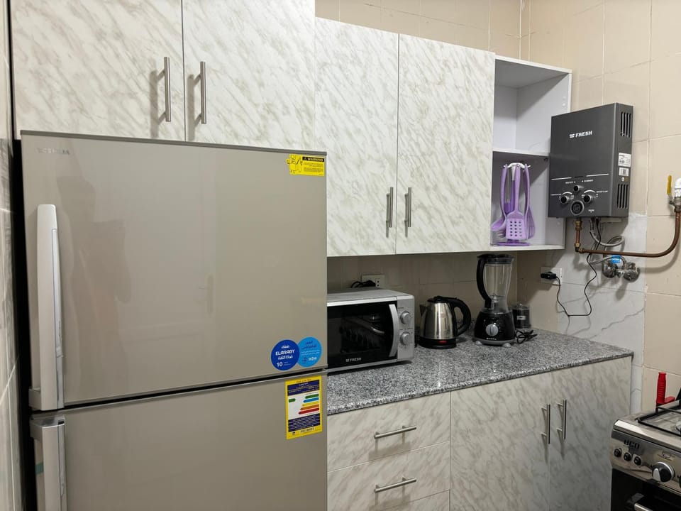 Coffee/tea facilities, Kitchen or kitchenette, minibar, oven, pet friendly, stove, toaster