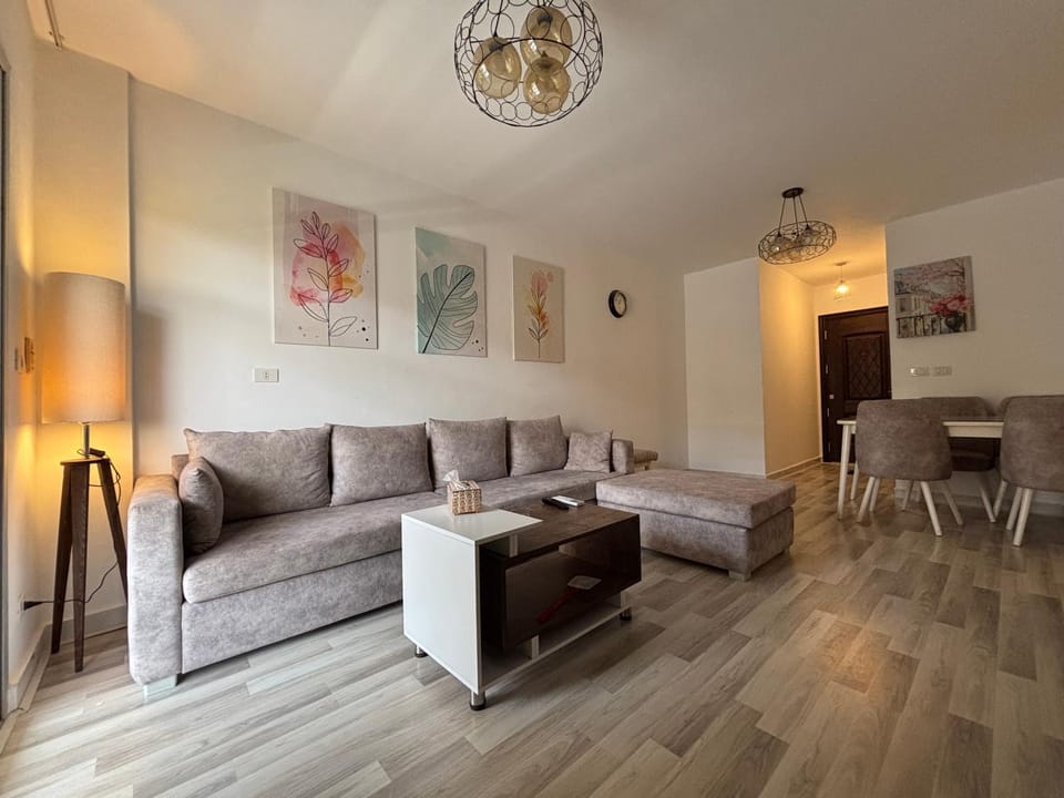 TV and multimedia, Living room, Seating area, Dining area, heating, air conditioner