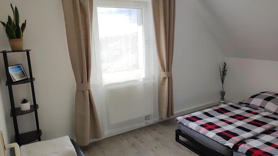 Helle Ferienwohnung in Lichtenfels Schney Apartment in Bad Staffelstein