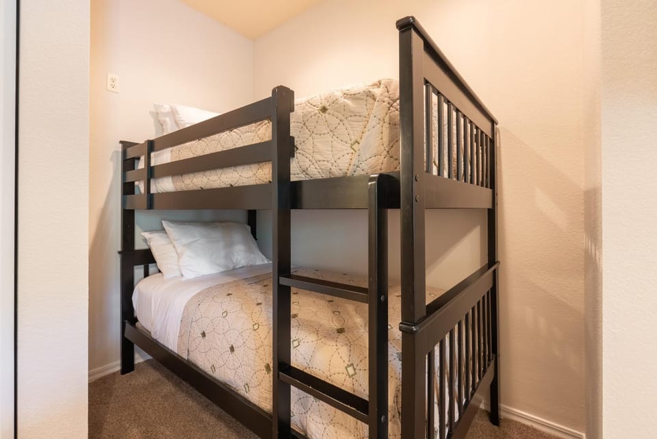 bunk bed