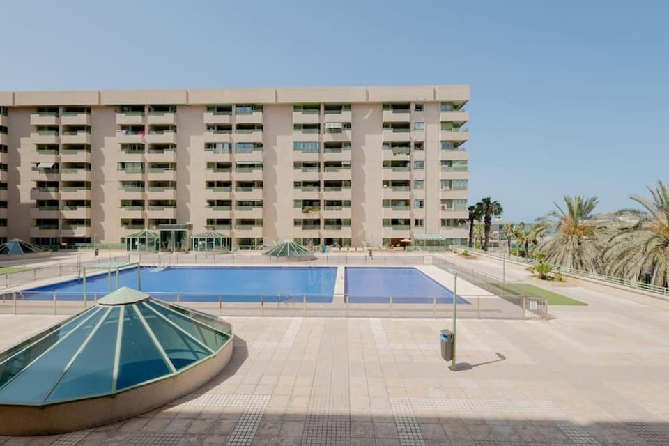 Property building, Swimming pool