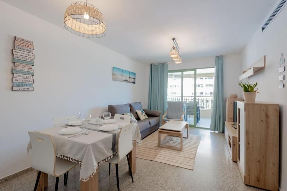 Apartamento playa Patacona con parking Apartment in Valencia