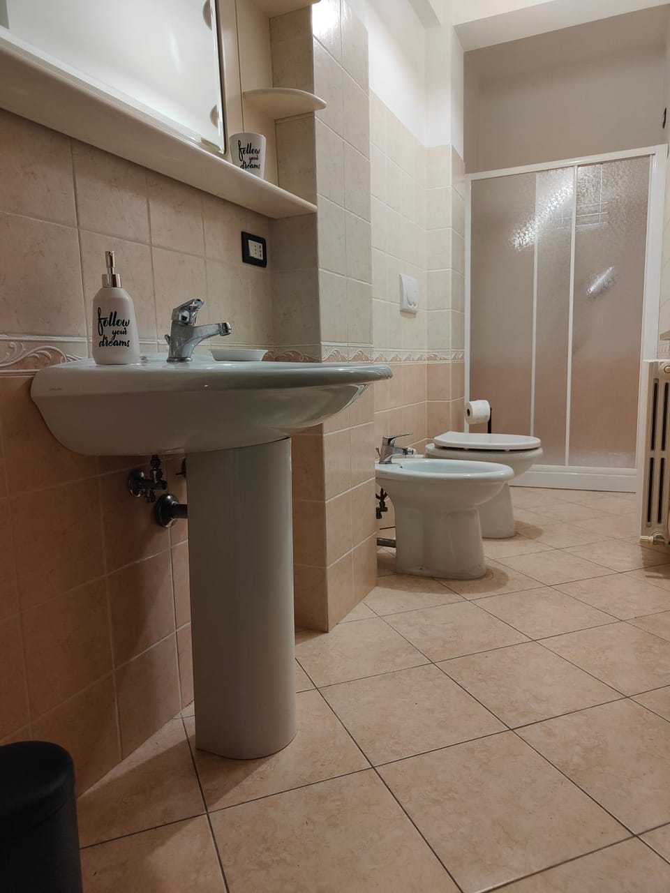 Shower, Toilet, Bathroom, bidet