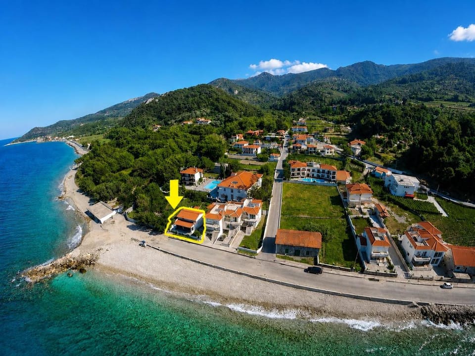Nana's Guesthouse Bed and Breakfast in Samos, Greece