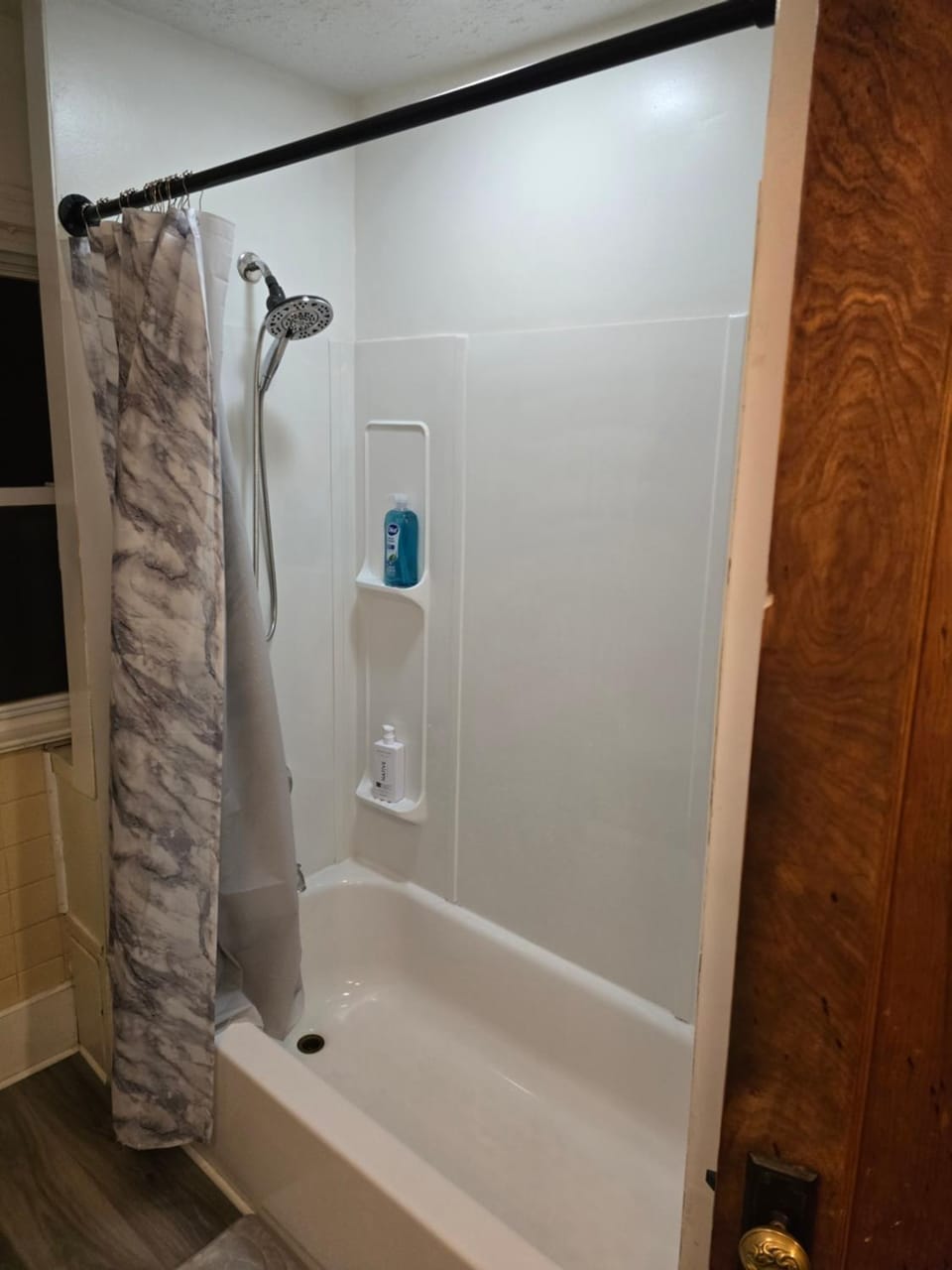 Shower, Bathroom, Bath, towels