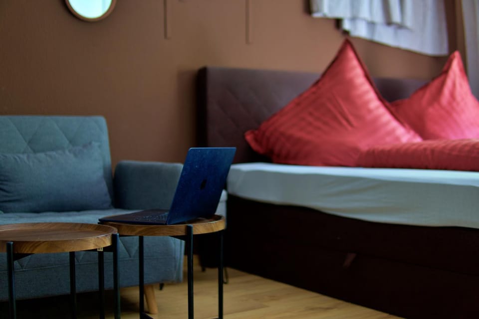 Bed, Living room, Seating area