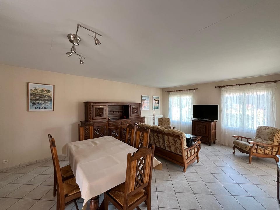 Maison T3 à Arcachon, proche plage et centre, 2 chambres, terrasse avec BBQ - FR-1-319-551 House in Arcachon
