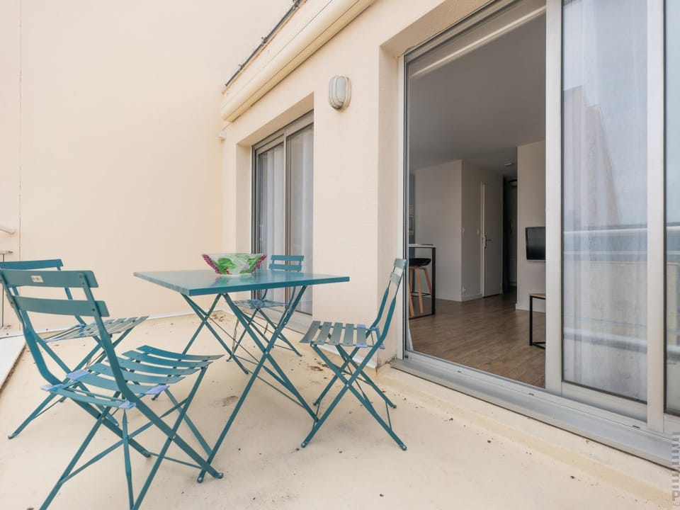 Appartement 1 chambre, balcon et accès direct à la plage Apartment in Les Sables-d'Olonne