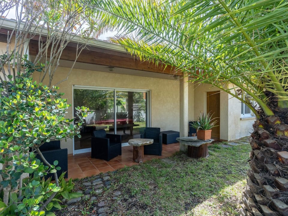 Maison 5 pers, proche plage, surf, bateau & jardin – Biscarrosse - FR-1-319-552 House in Biscarrosse