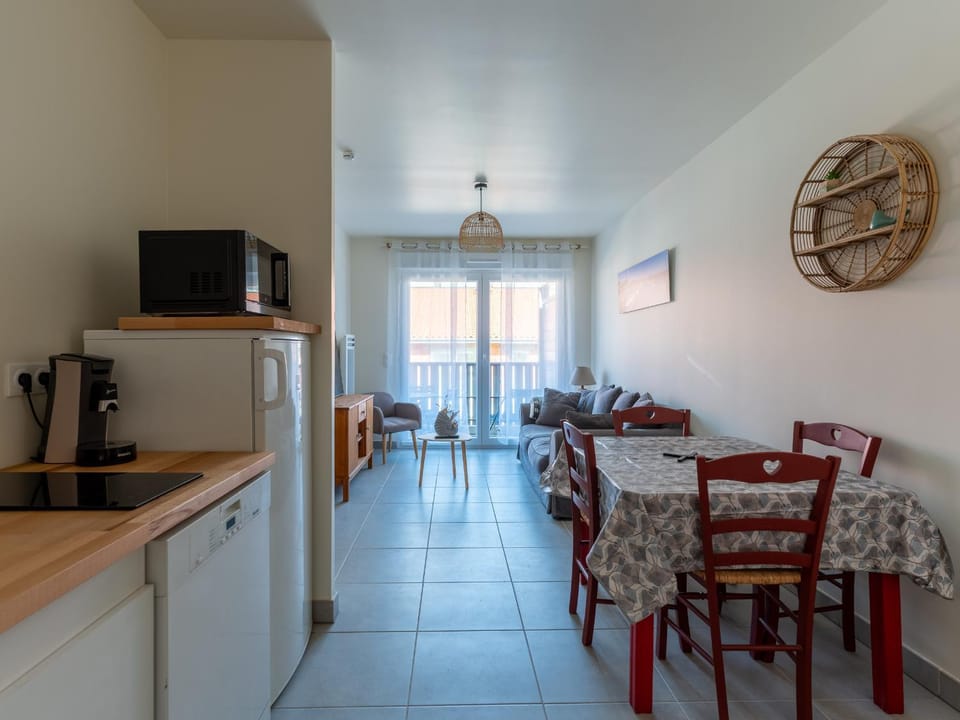 Appartement Neuf à Mimizan Plage, à 500m de l'Océan, pour 4 Personnes avec Parking Privé - FR-1-50-133 Apartment in Mimizan