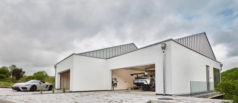 Property building, Day, Parking