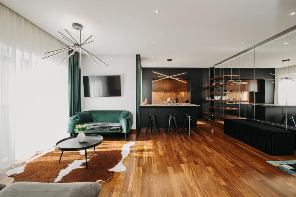 TV and multimedia, Living room, minibar