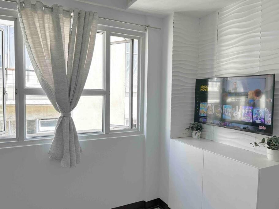 Budget 2 Bedroom with Free Parking near NAIA Apartment in Paranaque
