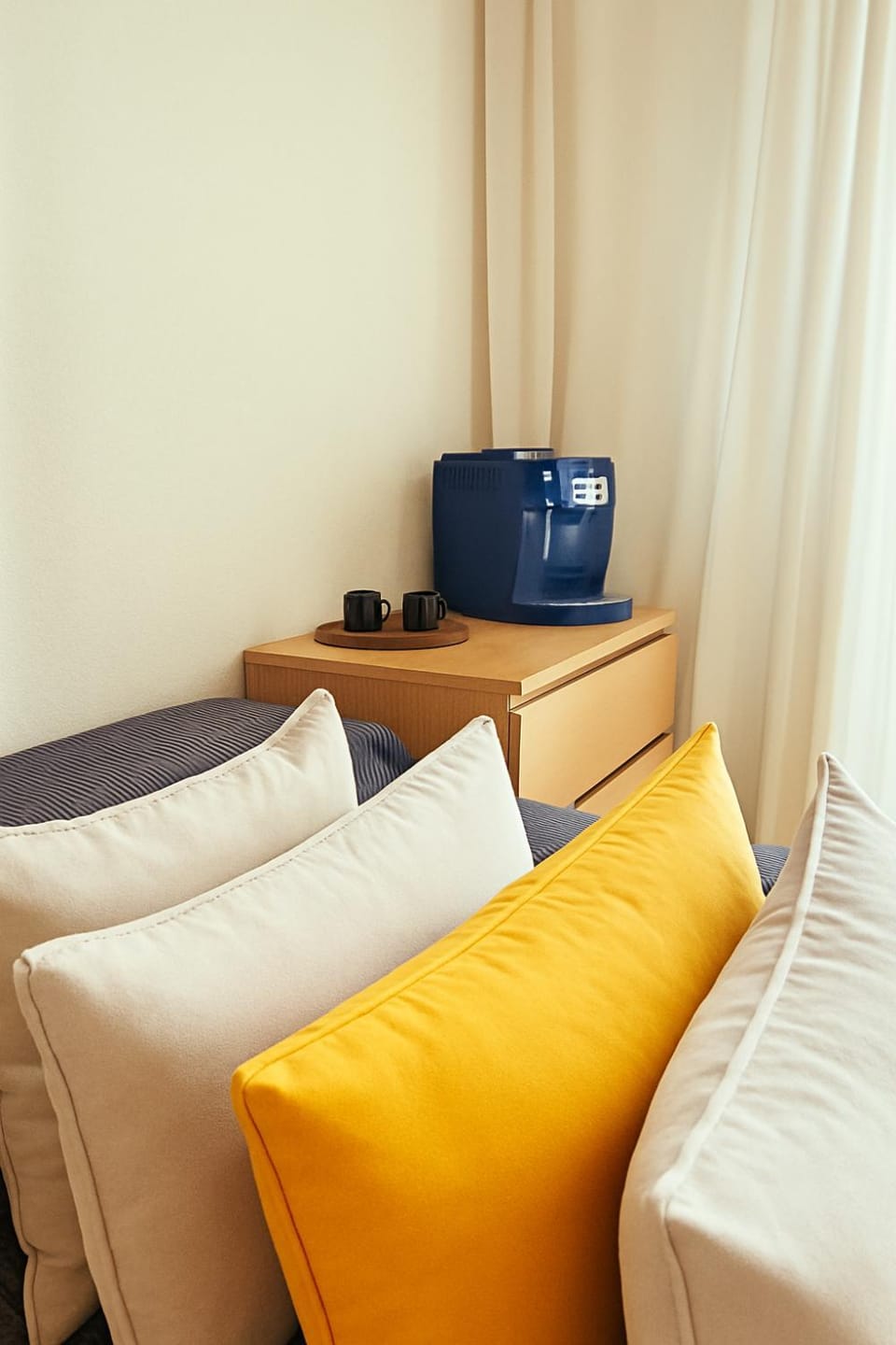 Coffee/tea facilities, Living room
