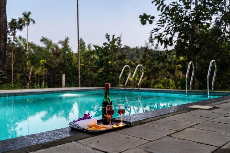 Pool view, Swimming pool