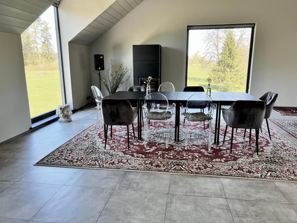 Living room, Dining area