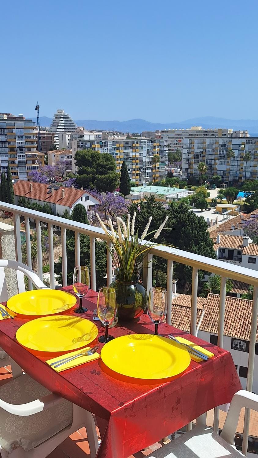 Jupiter apartment sea view Apartment in Benalmadena
