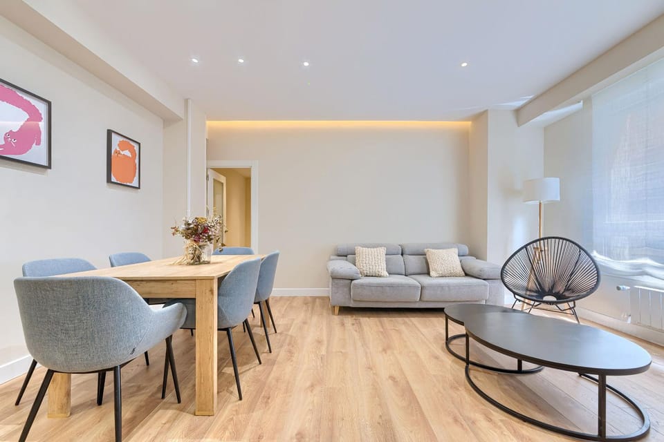 Vivienda Turistica Tivoli Centrico y Moderno Apartment in Bilbao