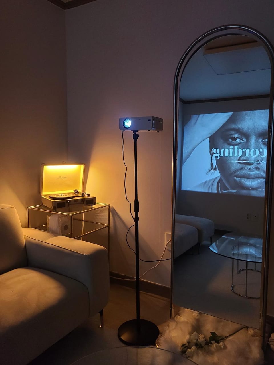 Night, Living room