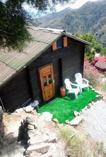 Romantic Mountain cabin with Spa Cabin in Axarquía