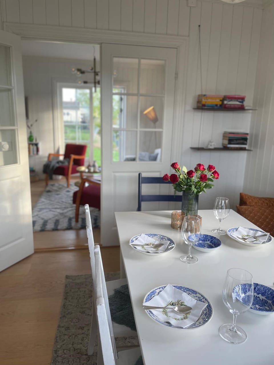 Dining area, kitchen