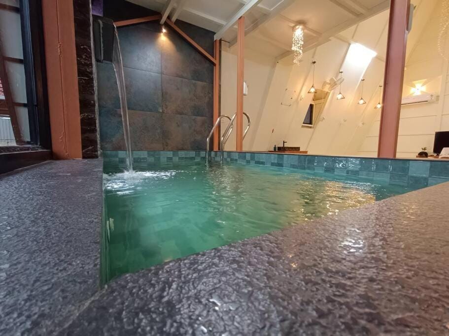 Pool view, Swimming pool