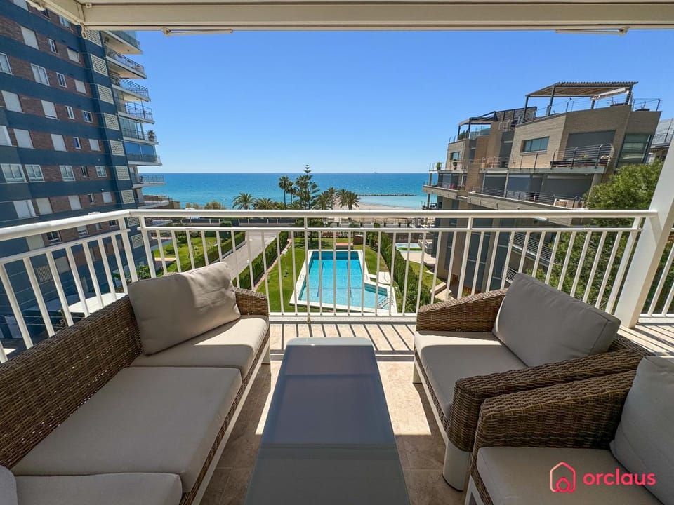 View (from property/room), Balcony/Terrace, Seating area, Pool view, Sea view