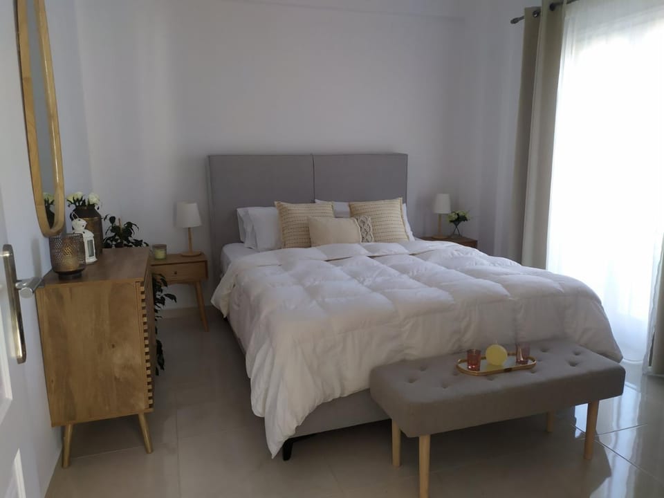 Betty's Serenity House Apartment in Kamari