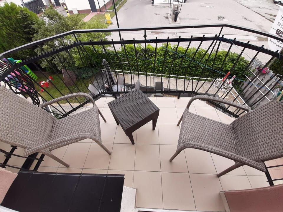 Day, Balcony/Terrace