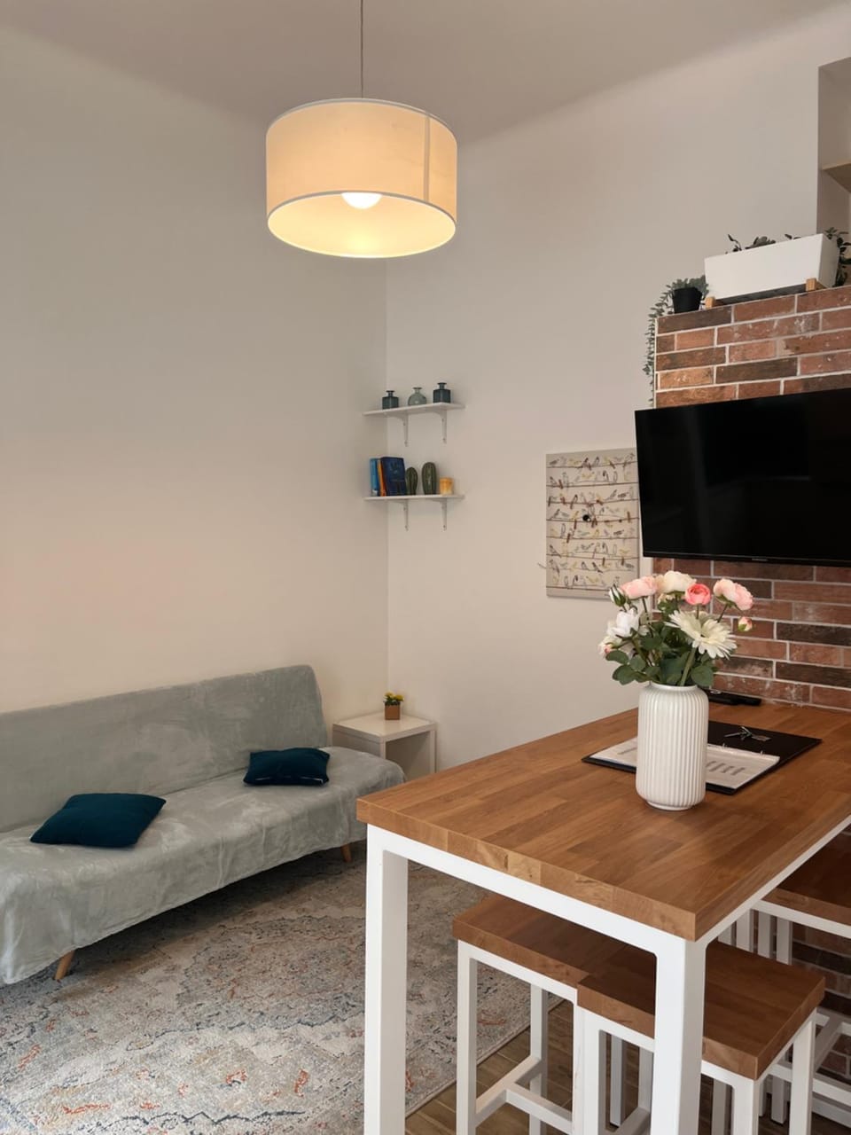 Lounge or bar