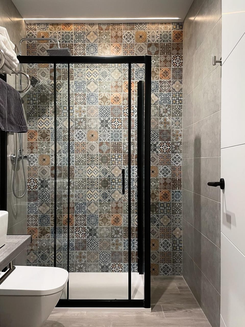 Shower, Bathroom
