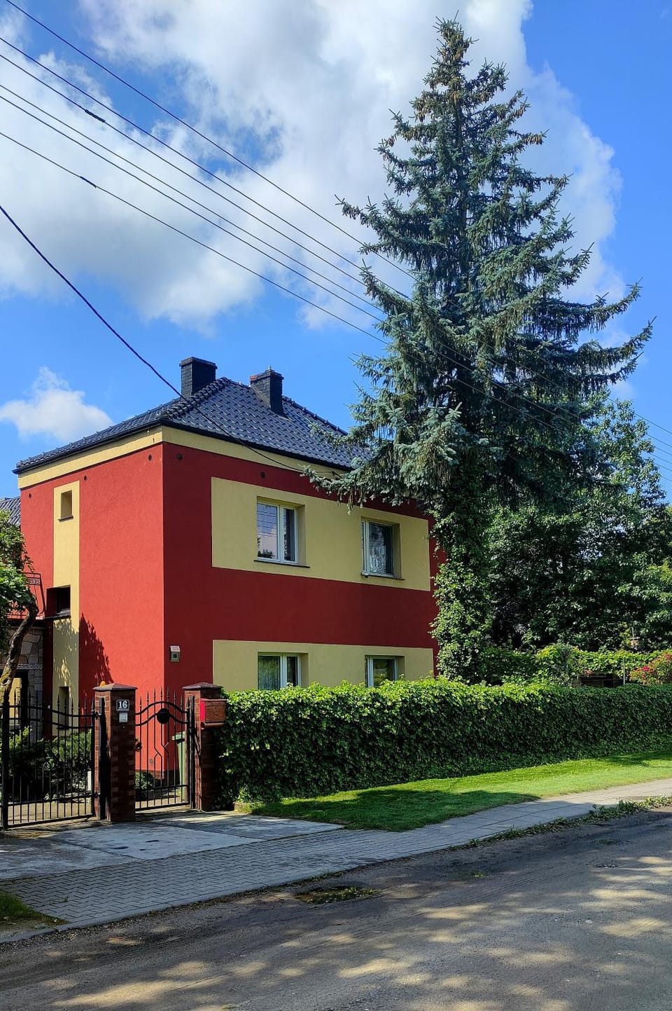 Dom w ogrodzie House in Greater Poland Voivodeship