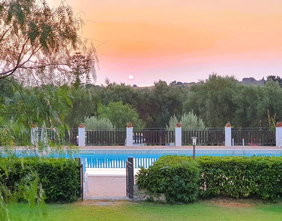 Agriturismo Borgo Levante Farm Stay in Sicily
