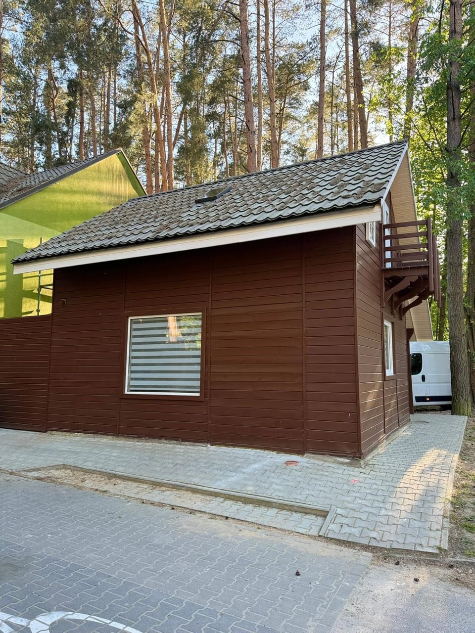 Property building, Street view