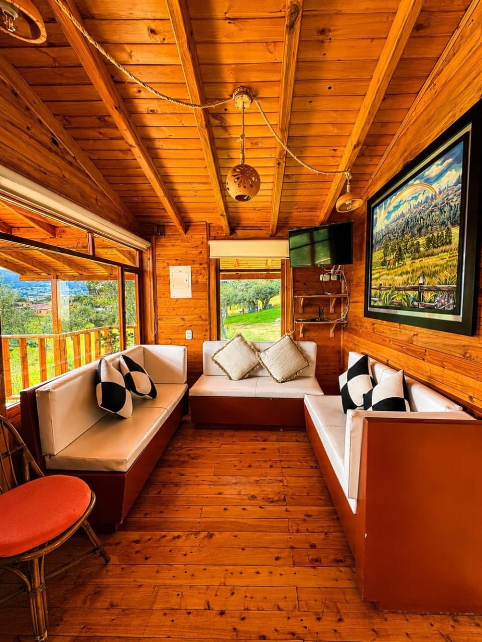 Communal lounge/ TV room