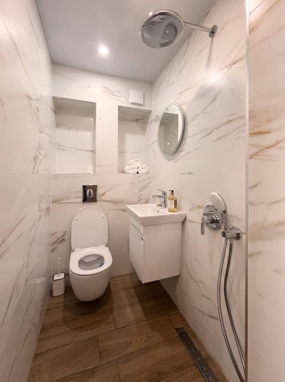 Shower, Toilet, Bathroom