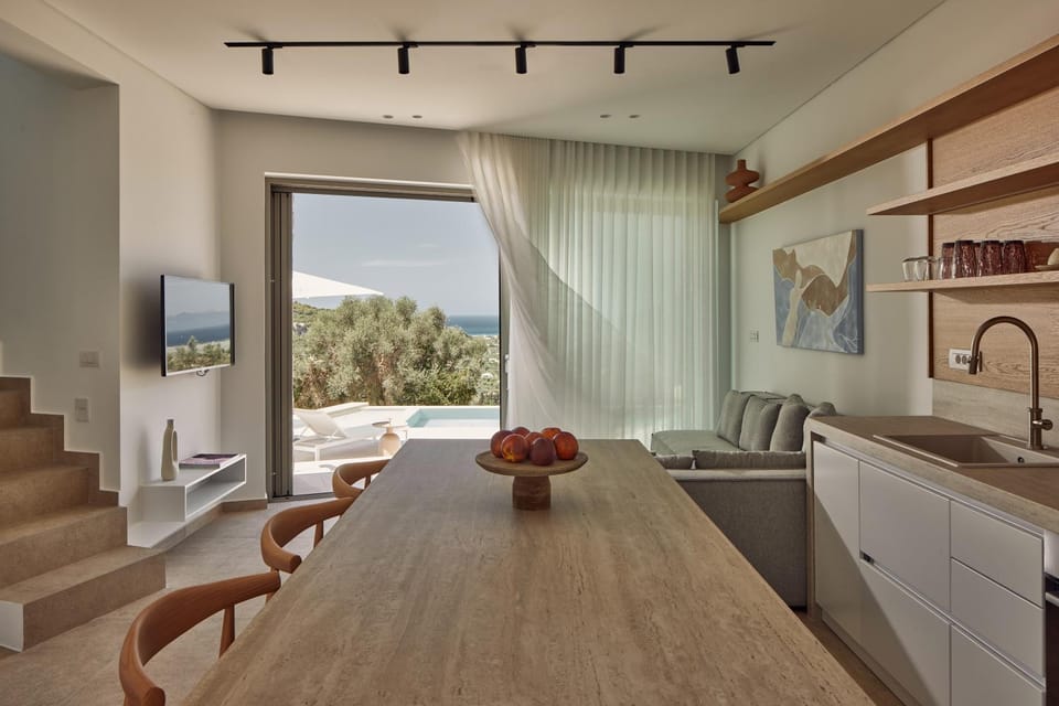Living room, kitchen