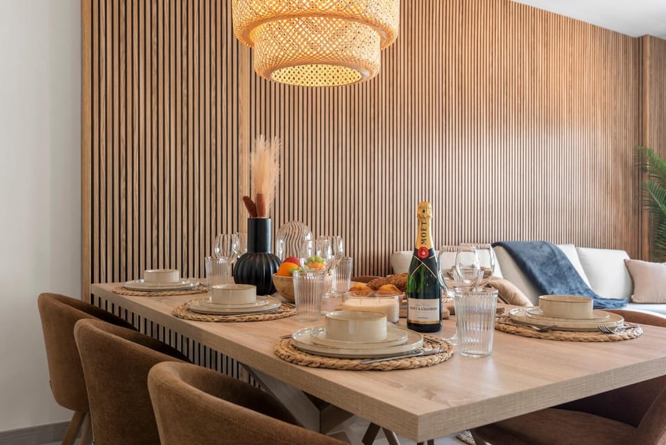 Brand New Chic Apartment - City, pool & Beach Apartment in Estepona