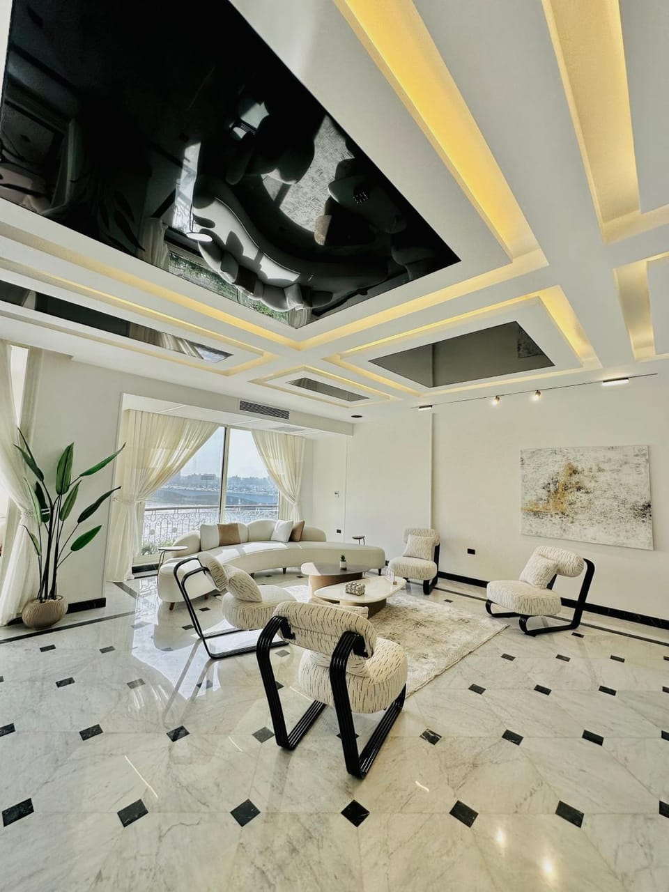 Luxury Nile view , Cornish Nile Apartment in Cairo Governorate