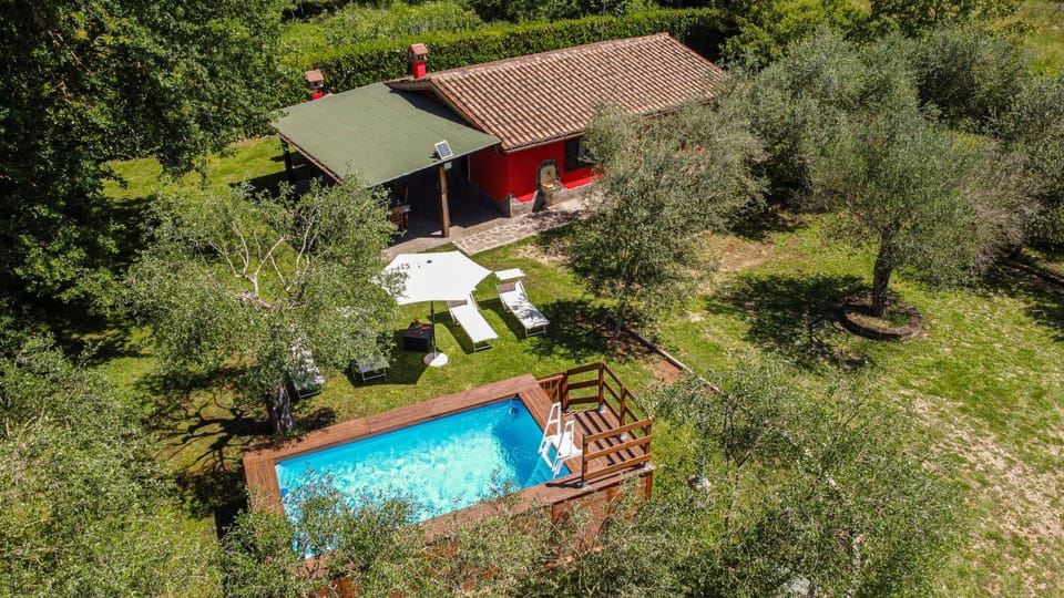 Villa Vacanze le 4 Querce Piscina BBQ Natura House in Lazio