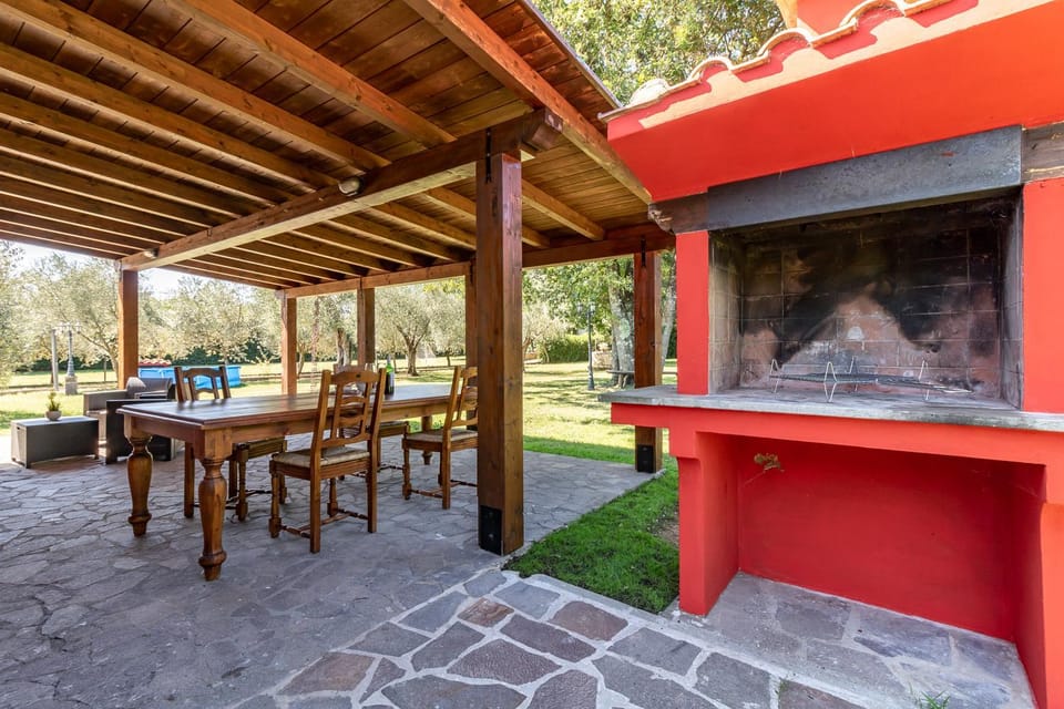 Villa Vacanze le 4 Querce Piscina BBQ Natura House in Lazio