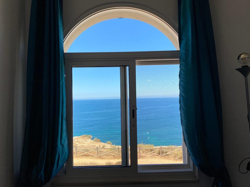 Ocean View Apartment in Carvoeiro