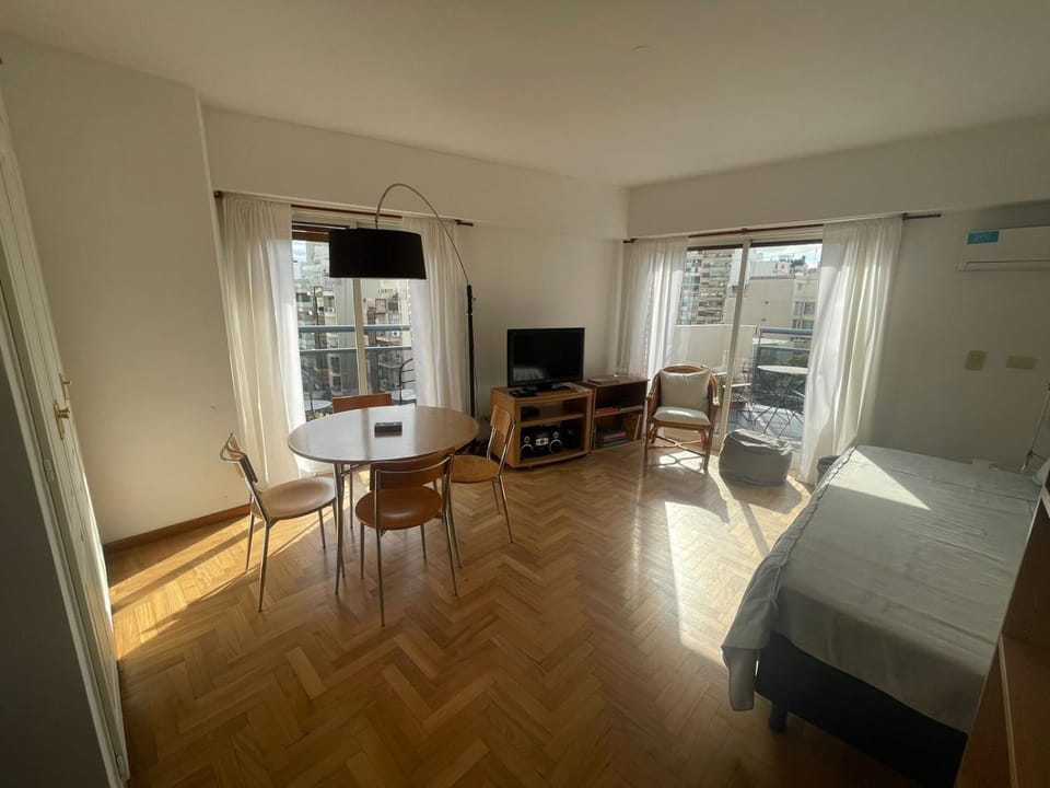Photo of the whole room, air conditioner