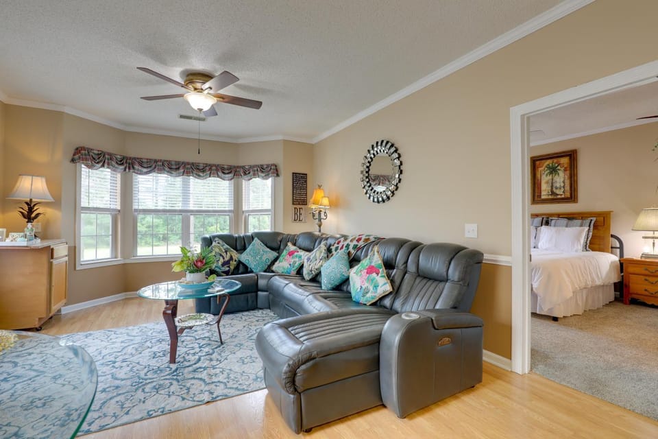 Golf Getaway w/ Pool Access in Myrtle Beach! House in South Carolina